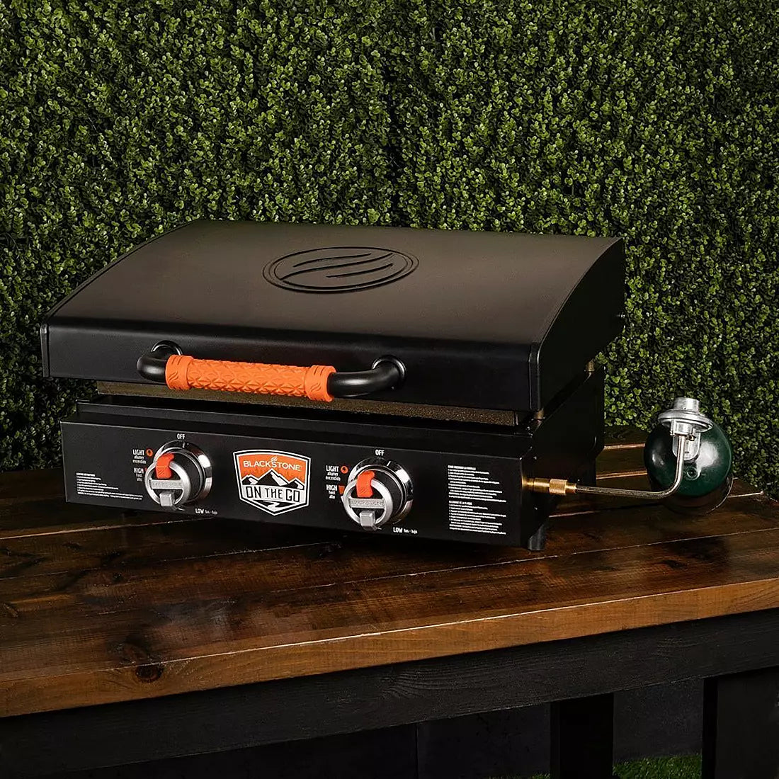 Blackstone 22” On The Go Griddle with Hood