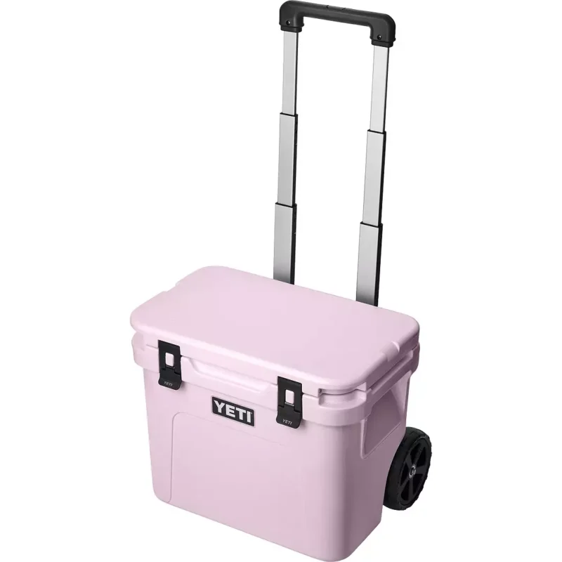 Yeti Roadie 32 Wheeled Cooler